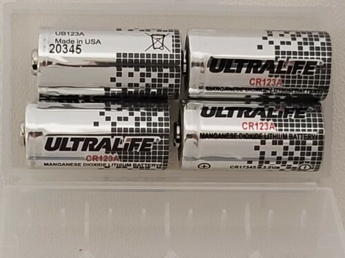 ULTRALIFE CR123A SET OF 4..... MADE IN THE USA CASE INCLUDED - Picture 5 of 6