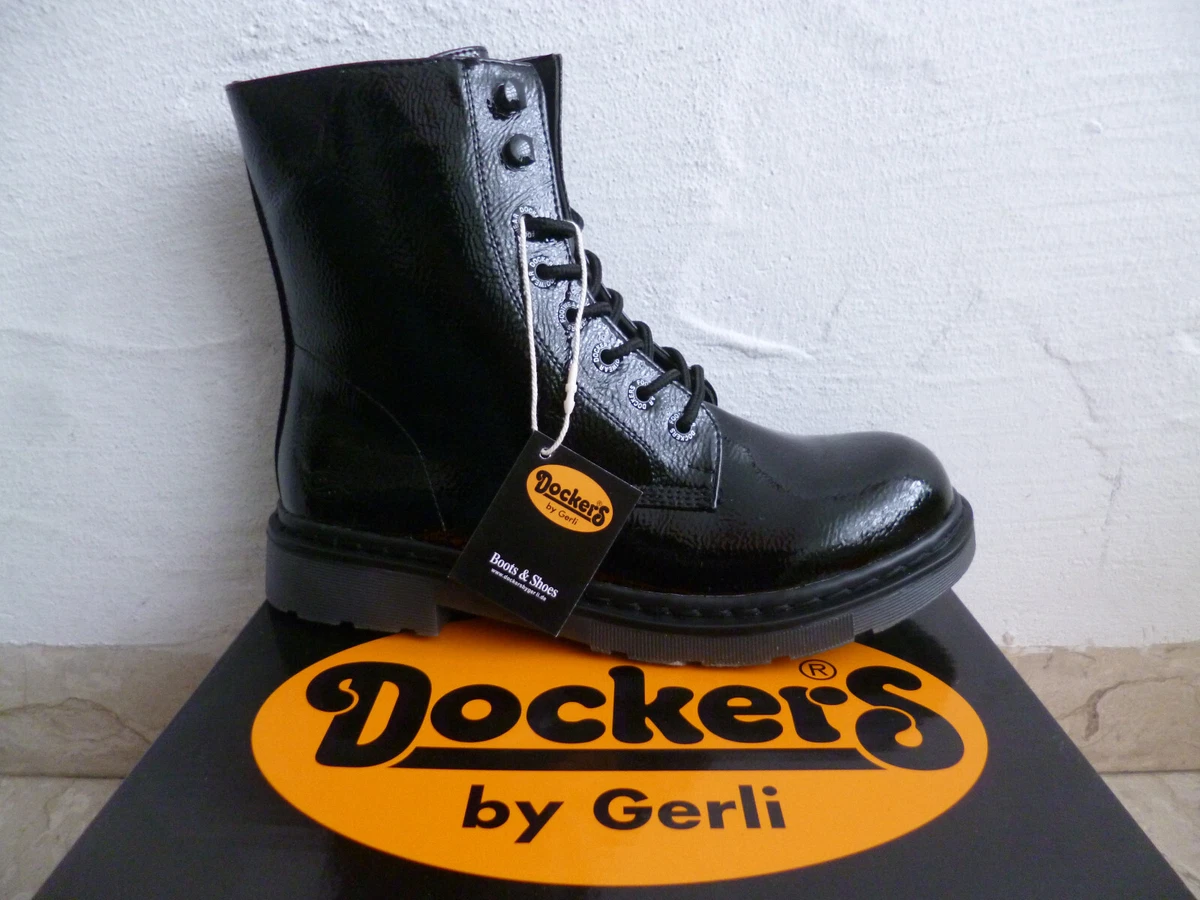 Dockers footwear store