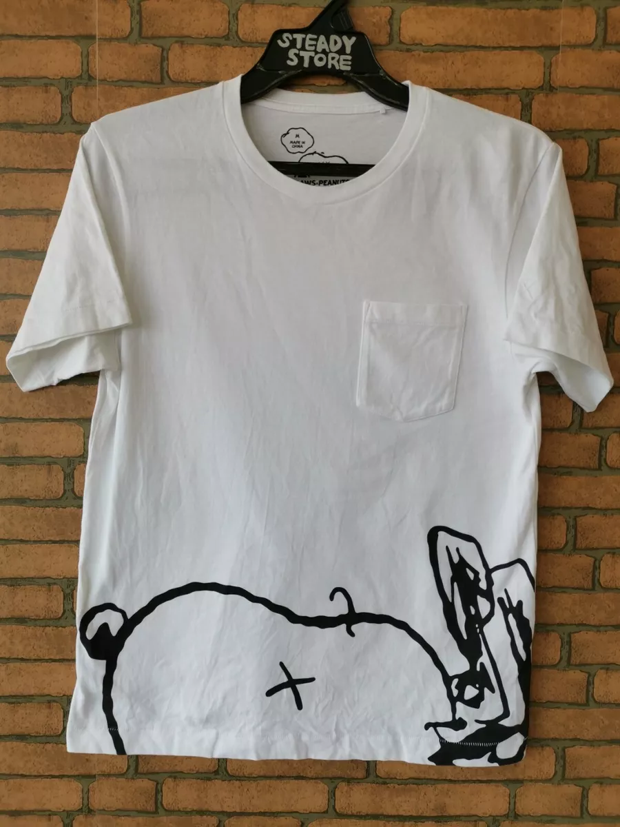 kaws x peanuts t shirt