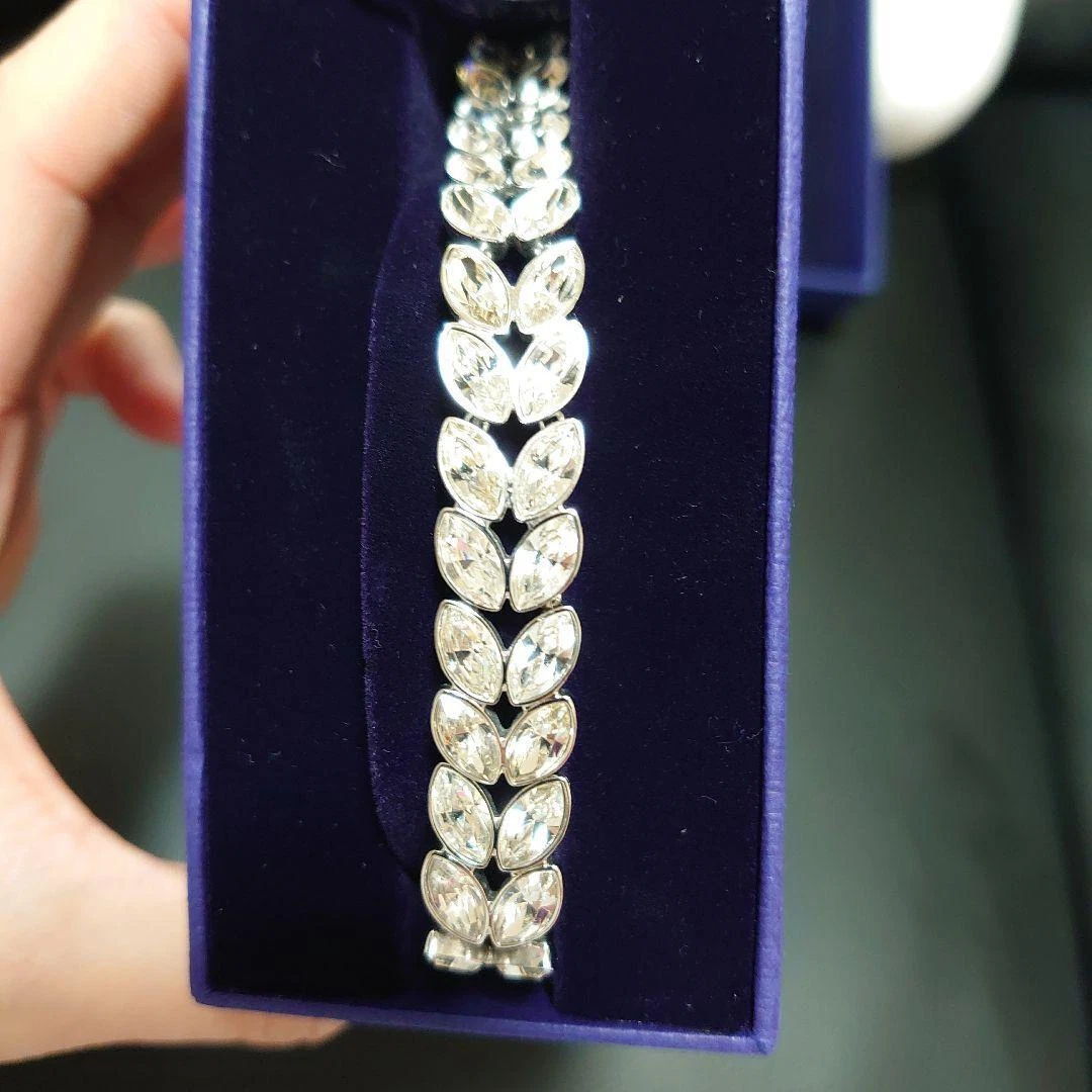 Swarovski bracelet sale leaf