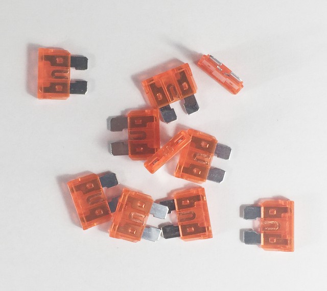 12V 24V Standard Blade Fuse kit 40A Car Truck SUVs MOTORCYCLE RV 50PCS eBay