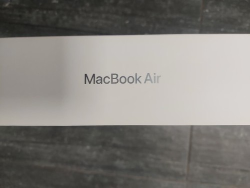 Apple MacBook Air 2024 M3 15-inch 512GB SSD 8GB RAM - Space Grey *New Sealed* - Picture 9 of 10