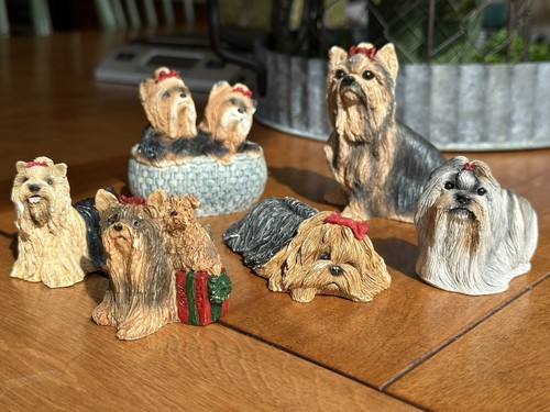 Lot of 6 Yorkshire terriers yorkies Sandicast And Unmarked 