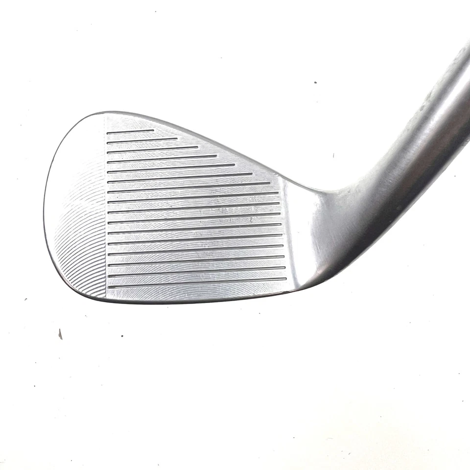 Cleveland RTX-4 Gap Wedge / 48 Degree / Dynamic Gold S400 Stiff Flex - Image 3 of 4