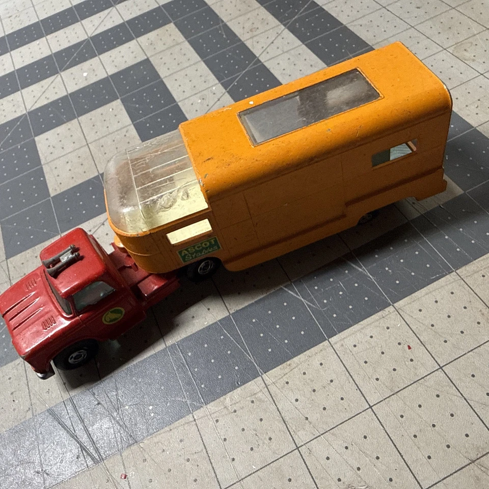 Remolque Matchbox KingSize k-18 Dodge articulado furgoneta caballo M/I Inglaterra por Lesney Foto 2 de 4