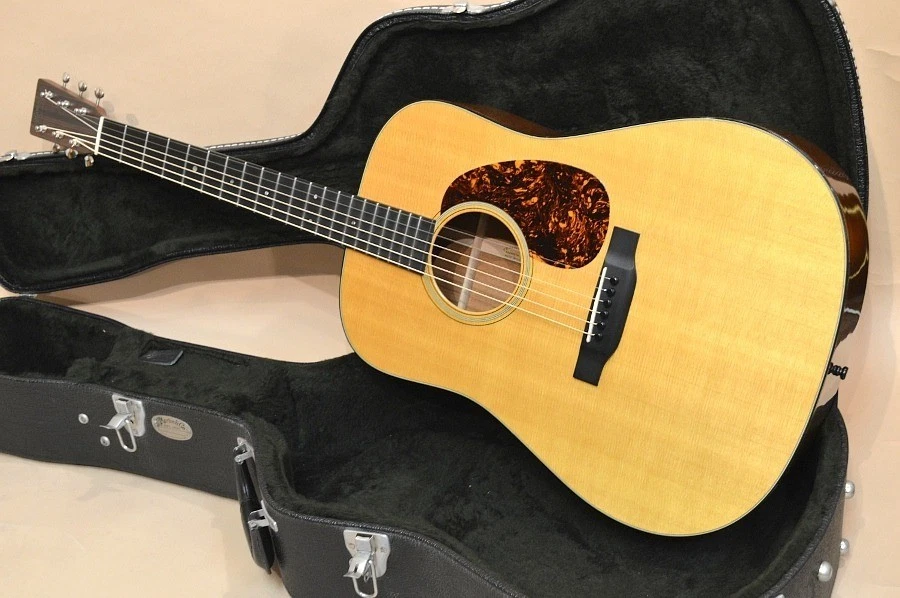 Martin D 18 for sale - eBay