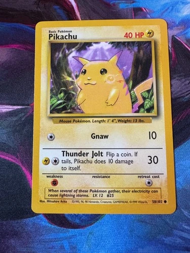 Pokemon TCG Pikachu 58/102 Yellow Cheeks Base Set WOTC 1999 NM