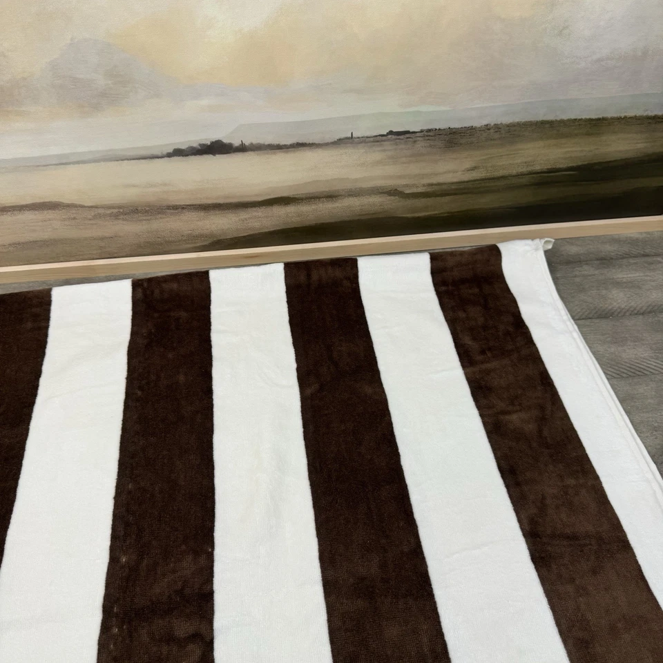 Toalla de piscina Pottery Barn clásica a rayas marrón blanco 32”x64” nueva sin etiquetas Foto 3 de 4