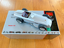 CMC 1:18 scale model - Mercedes-Benz W196 Monoposto 1954/55