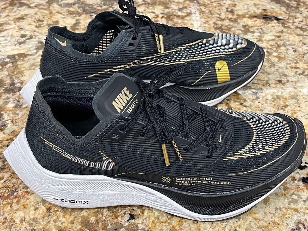 Nike ZoomX Vaporfly Next% 2 Black Gold Running Shoes Men 7 Women 8.5 CU4111-001