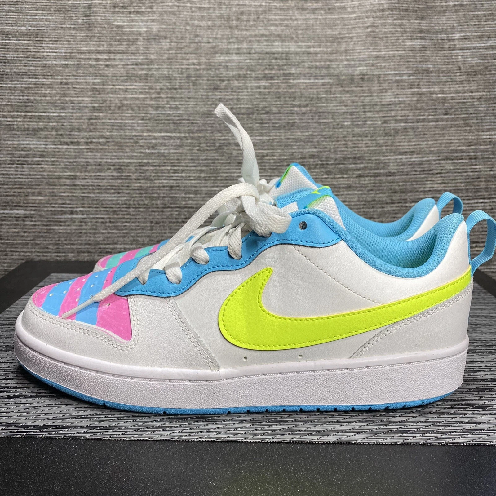 Scarpe Nike Youth Court Borough Low 2 BQ5448 122 bianco blu taglia 7 anni donna 8 5