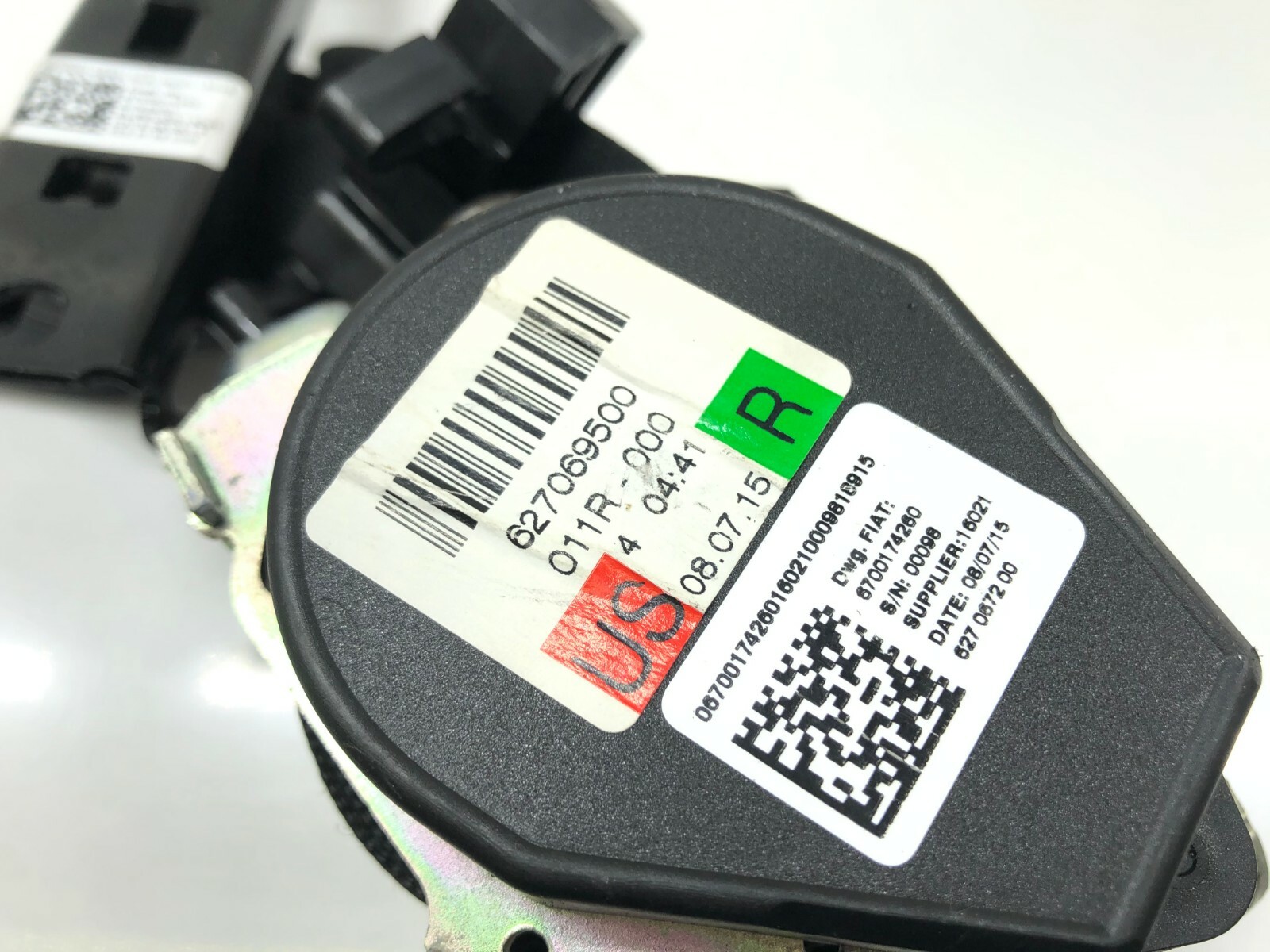 2014-2020 MASERATI GHIBLI FRONT RIGHT SEATBELT RETRACTOR OEM.