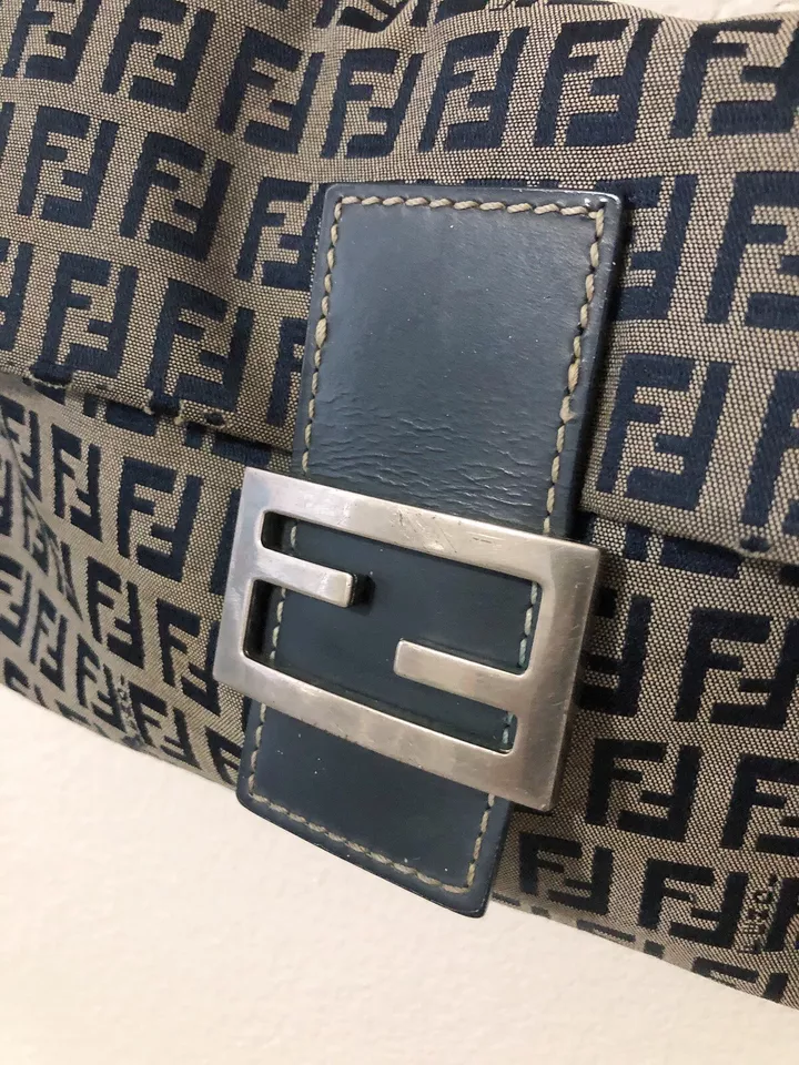 FENDI Zucchini Baguette Navy vintage bag - Image 3 of 4
