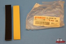 NOS YAMAHA FZ700 R6 R1 CARENADO CUBIERTA AMORTIGUADOR 1,3 (L.H) CANTIDAD 2 PIEZAS# 1AE-2834E-00