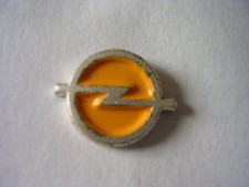 PIN'S  VOITURES    / SIGLE OPEL