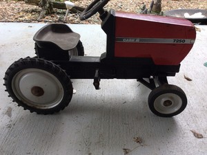 vintage case toy tractors