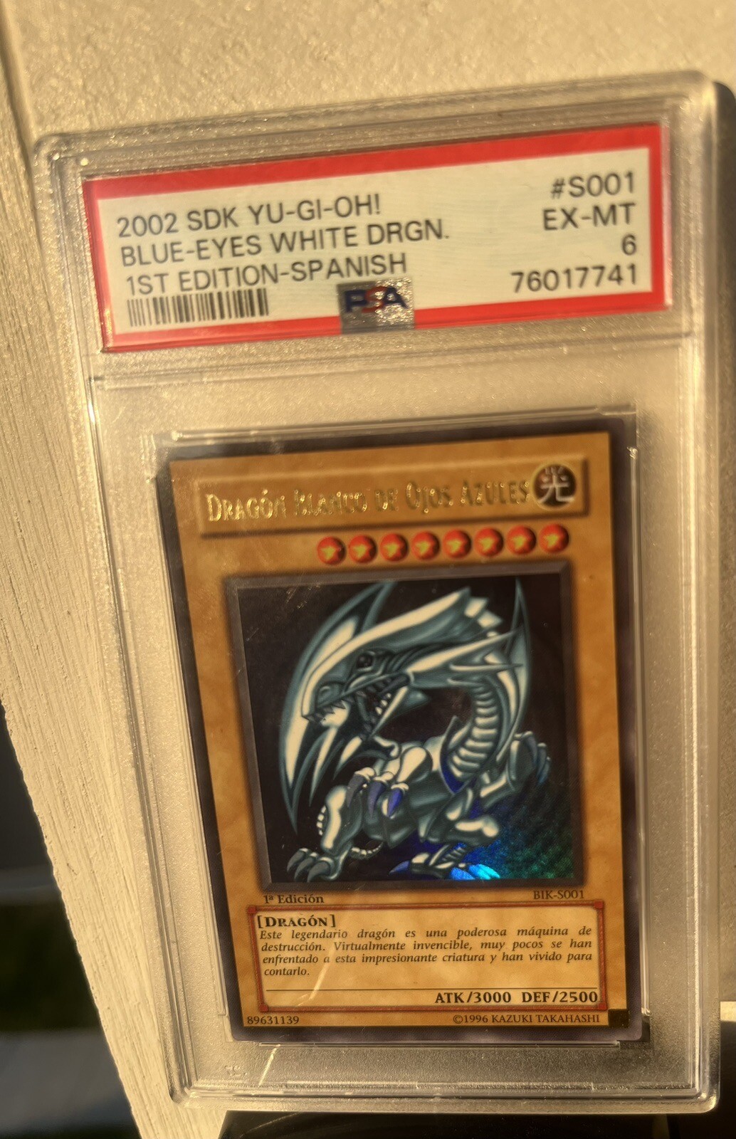 YuGiOh! BlueEyes White Dragon 1st Edition Ultra Rare SDK001 BIK
