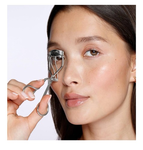 Tweezerman Classic Eyelash Curler Model No. 1034-R, Stainless Steel - Picture 3 of 8