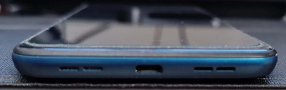 Alcatel 1SE - 4GB RAM - 64GB ROM - 4000mAh - Immagine 4 di 4