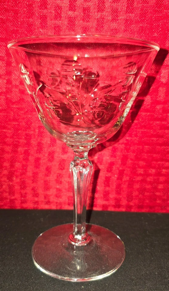 Vintage Libbey Etched Crystal Goblets   Mid-Century Leaf Pattern Set of 7 - Image 3 of 3