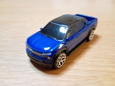 Hot Wheels Chevy Silverado EV