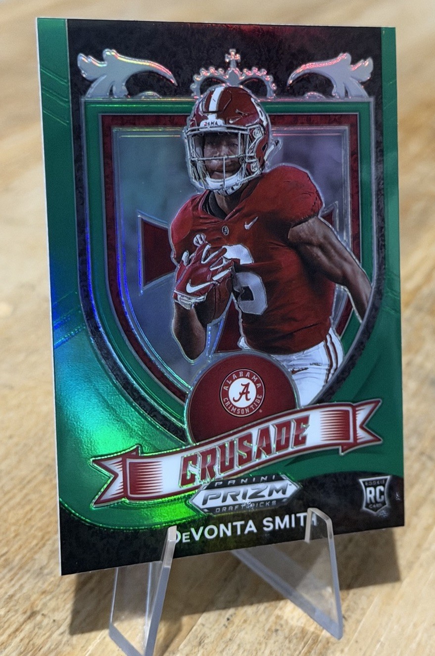 Devonta Smith 2021 Prizm Draft Picks CRUSADE GREEN Parallel Alabama 