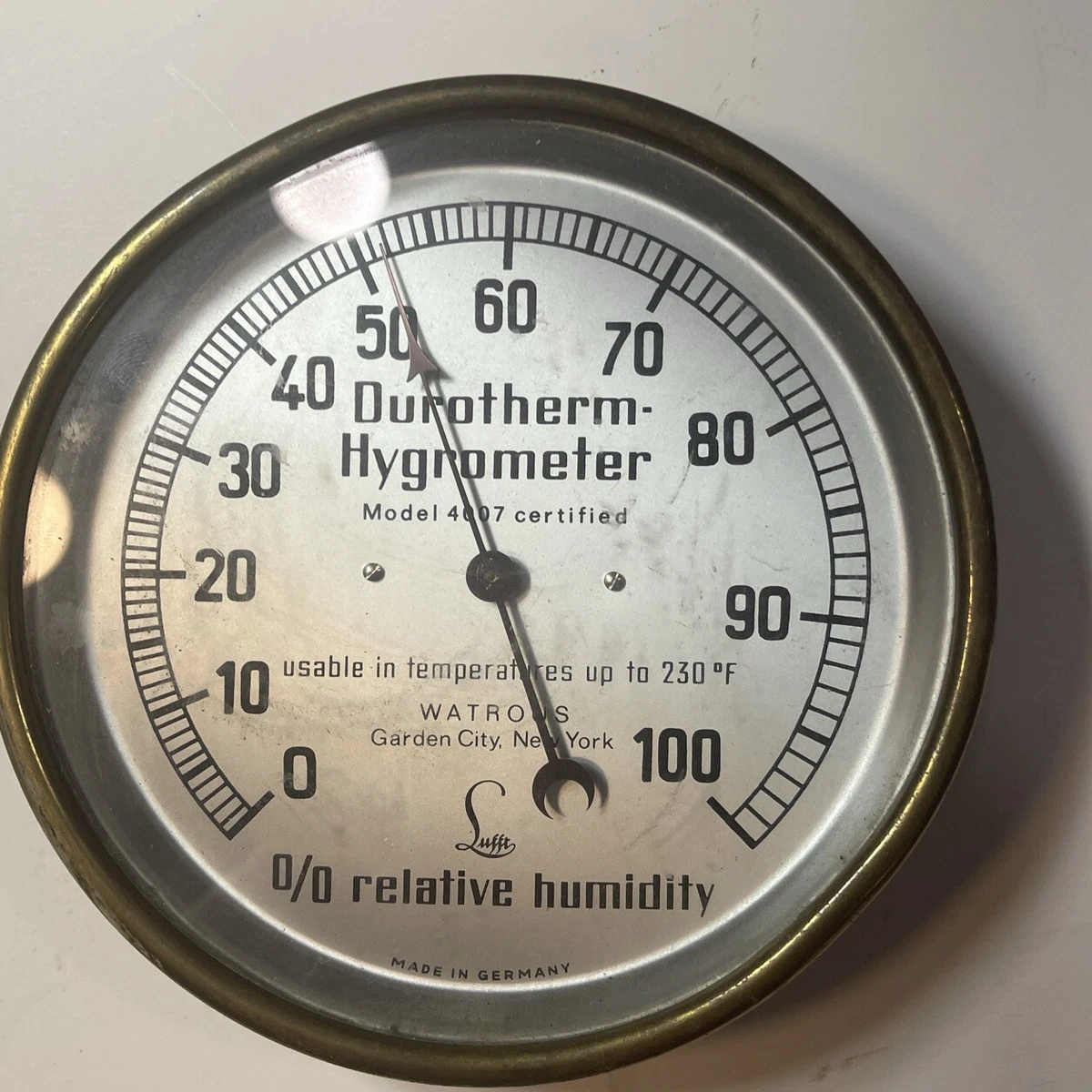 Relative humidity deals hygrometer