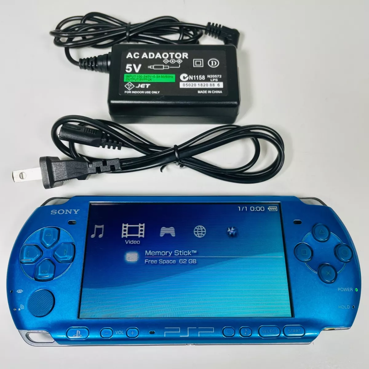 Users discover how to access the old PlayStation Store and buy PSP