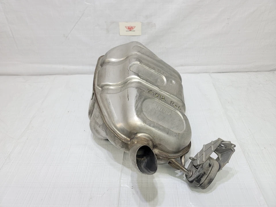 2017-2019 Volkswagen Golf Sportswagen 1.8L AWD Rear Right Exhaust Muffler OEM - Изображение 2 из 4