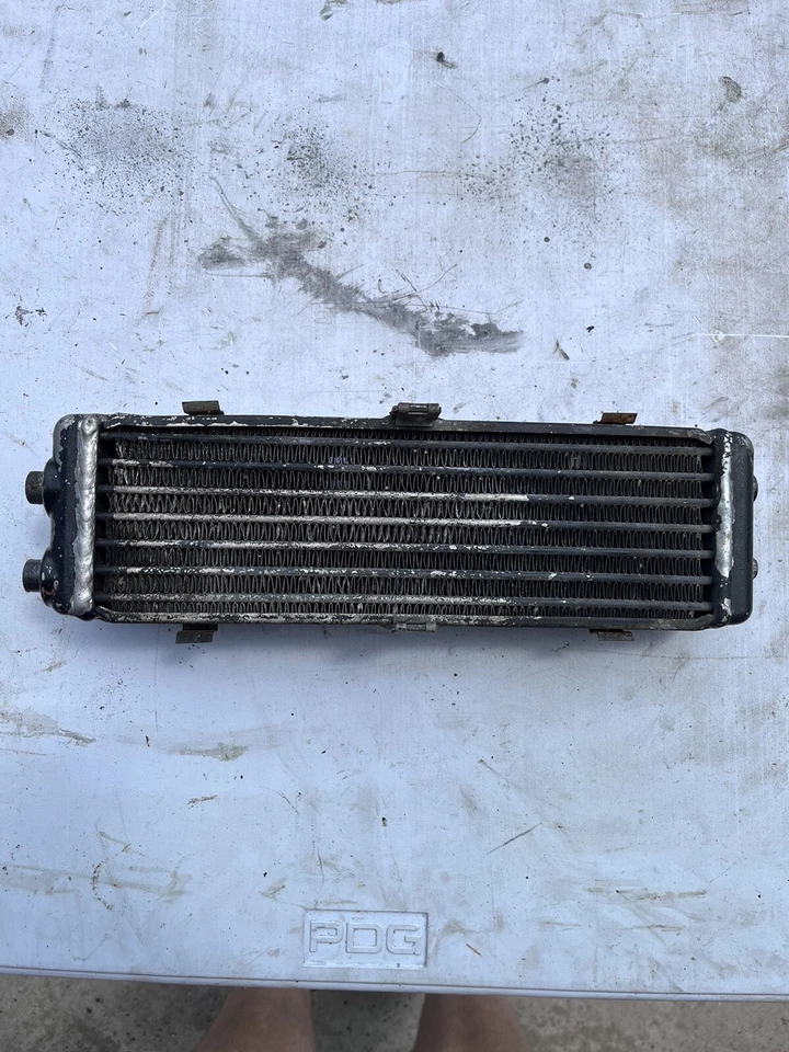 Enfriador de aceite Porsche 944 S2 Foto 2 de 4