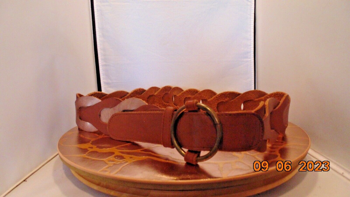 Hollister Leather Tan&Rose Gold Metallic Belt with 2 1/4  display picture 1