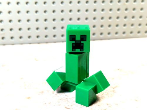 LEGO Minecraft Creeper Green Monster Village Villain Garden Eater DESTROYER - Afbeelding 1 van 1