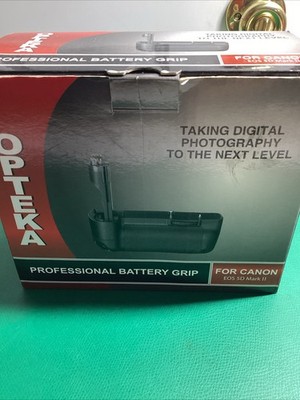Opteka Professional Battery Grip For Canon EOS 5D Mark II