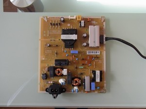 LG TV Netzteil, LGP-19U1, EAX68304102(1.0) aus 43UQ75009LF.