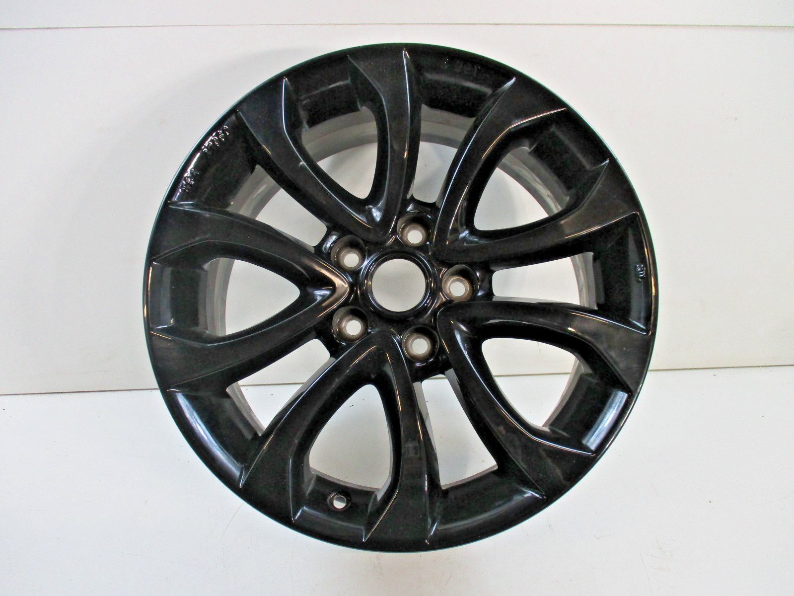 Nissan Juke alloy wheel gloss black 17