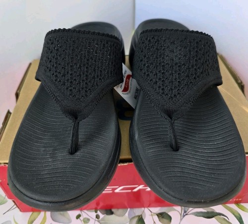 Sandalo Sketcher Go Walk Arch Fit taglia 9 nero slip on tanga - Foto 5 di 12