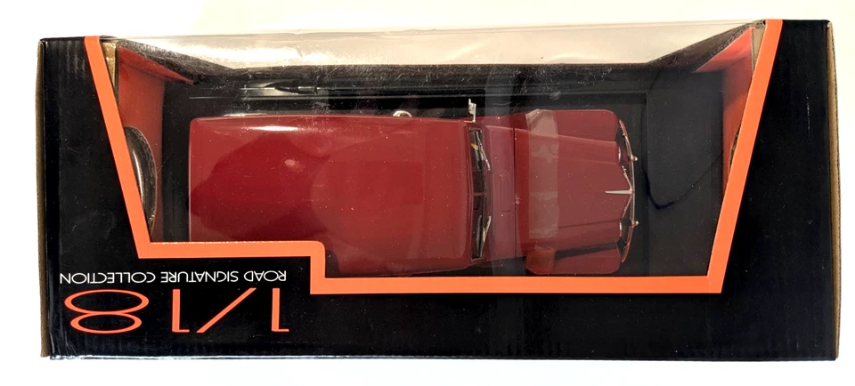 1955 Willys Jeep Station Wagon Woodie Burgundy 1:18 Diecast Road Signature NIB - Image 2 of 4