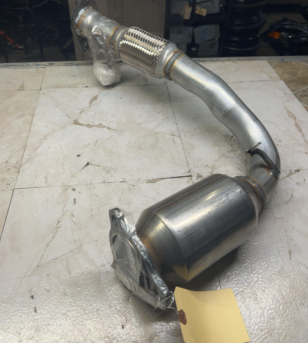 2010-2014 CHEVY EQUINOX GMC TERRAIN 2.4L Exhaust Catalytic Converter Pipe NEW - Picture 7 of 10