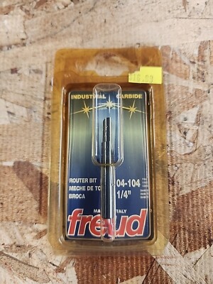 Freud 04-104 1/4'' Double Flute Straight Bit, 1/4'' Shank, 1/2'' Cutting Depth