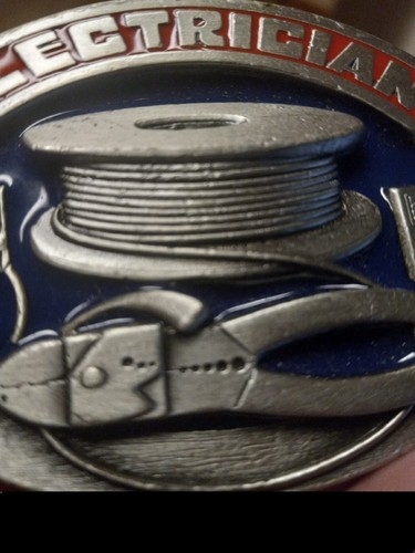 Siskiyou Buckle Co. Inc. Proud to be an Electrician 1992 Enameled belt buckle - Picture 5 of 8
