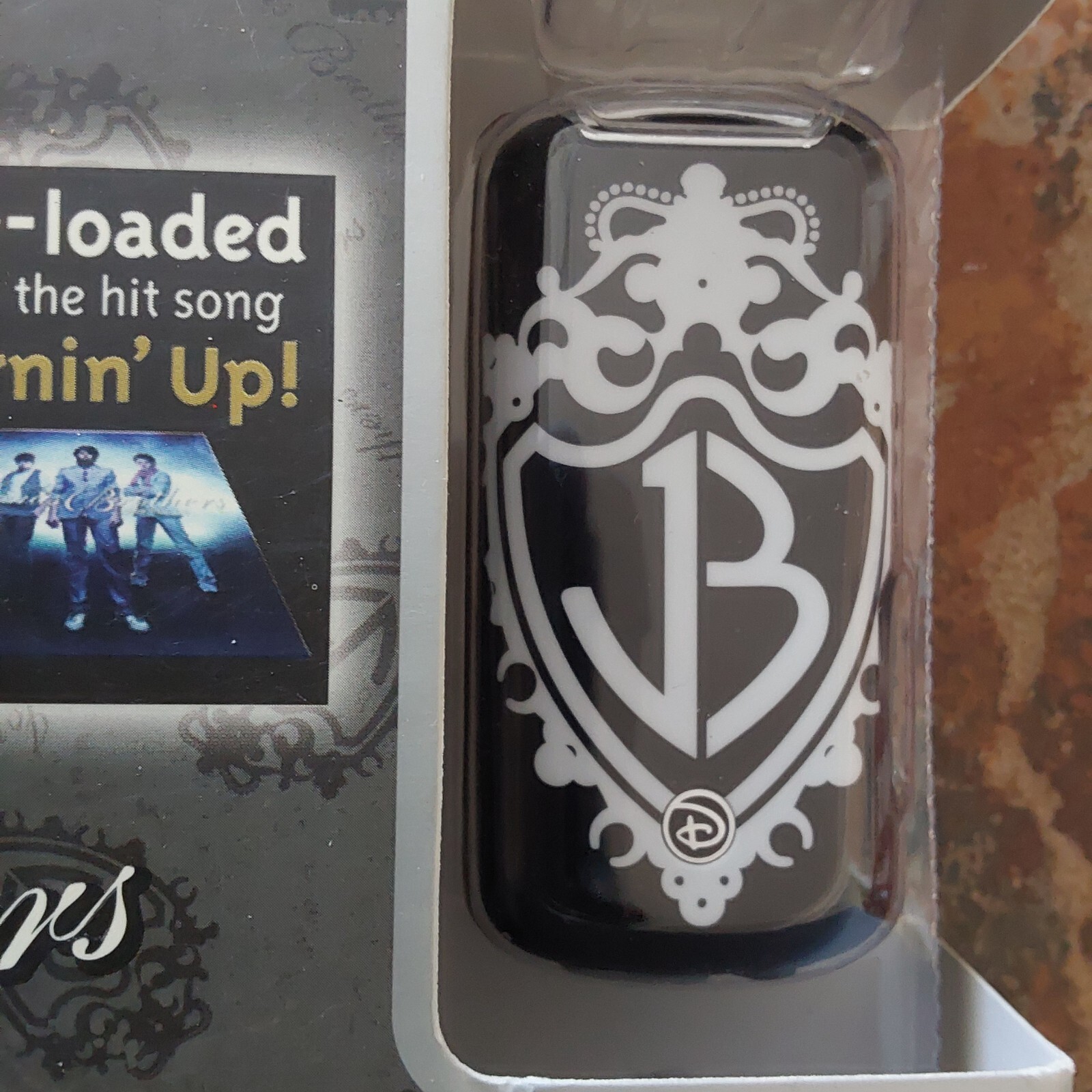 Disney Mix Stick Jonas Brothers Digital Music Player 2008 Holds 500 song 1GB New