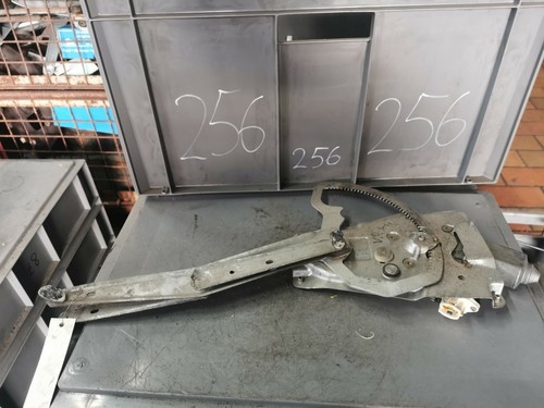 Original Opel Omega B V94 Fensterhebermotor Gestänge vorne rechts Fensterheber