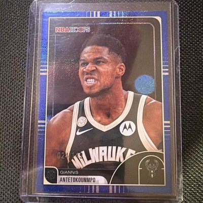 2025-26 Topps NBA Hoops Giannis Antetokounmpo Blue Glitter /149 #165