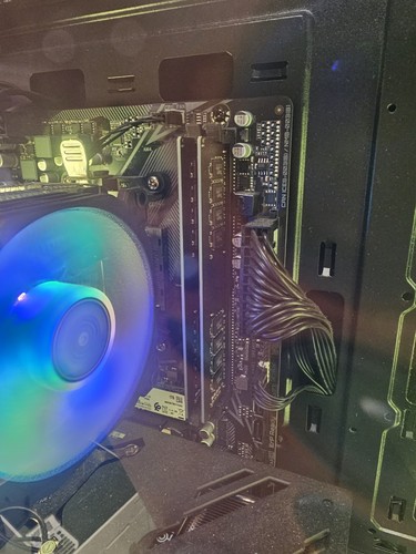 AMD Ryzen 7 5700X Gaming PC 32GB DDR4 RTX 4070 1TB SSD - Photo 4/15