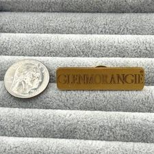 Glenmorangie Scotch Whiskey Spell Out Logo Employee Gold Tone Pin Pinback #59916