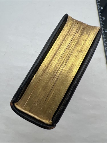 Antique Hungarian Prayer Book w/ Brass Inlaid Clasp Imakönyv by János Hock - Picture 5 of 13
