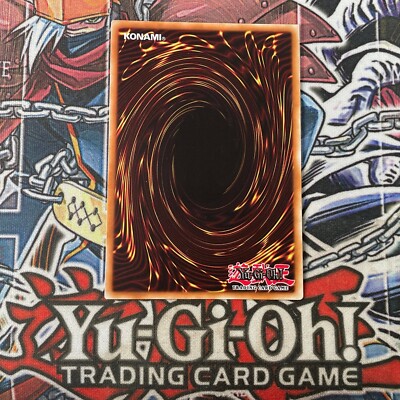 Yu-Gi-Oh! Sammelkarte „Trickstar Lycoris“ – Super Rare, Deutsch, Inkl. Ultra Pro Toploader