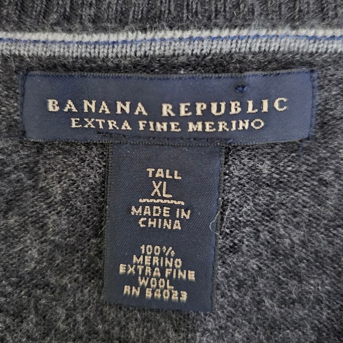 ラグジュアリー Banana Republic Sweater Mens Size XL Extra Fine Merino Wool V-Neck