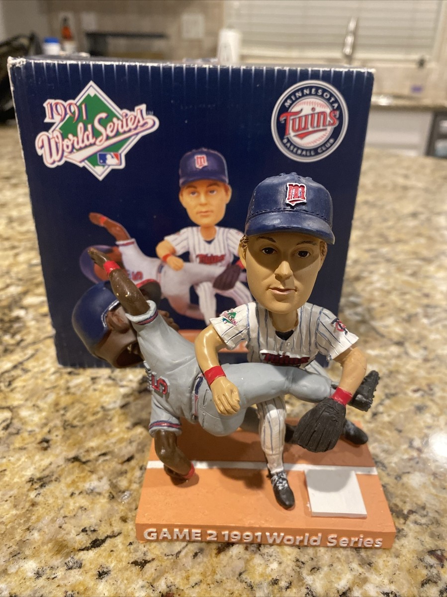 Kent Hrbek/Ron Gant Rare Minnesota Twins 1991 World Series SGA