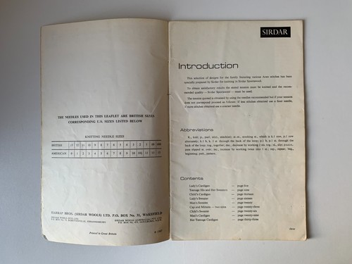 Sirdar Vintage Knitting Pattern The Aran Look Womens Mens Childrens Jumpers - Bild 3 von 14